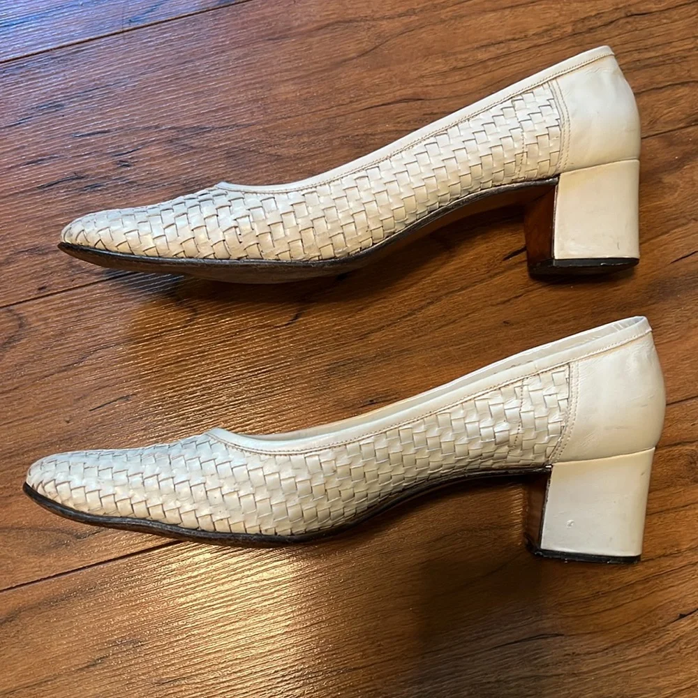 Vintage Made in Italy Woven White Leather Heels 60s/70s - Picture 4 of 11